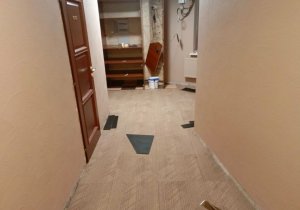 Укладка ковровой плитки в Гостинице Эдем